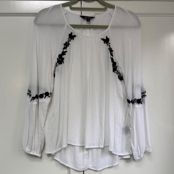 VeraWang~ Simply Vera, Boho, Peasant Blouse - Picture 1 of 7